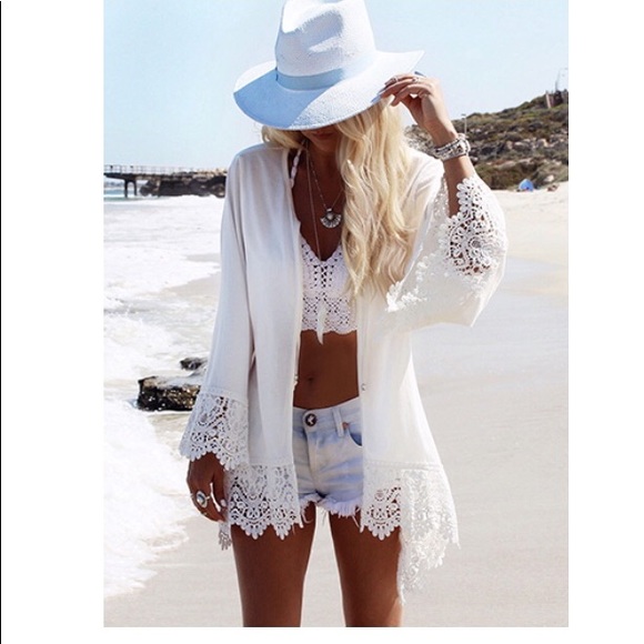 Tops - Red Bird Boho Beach Cover